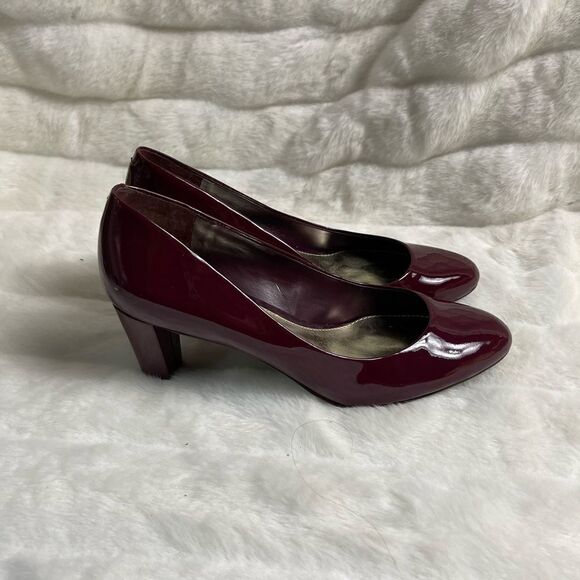 Lauren Ralph Lauren Hala patent leather Burgundy heels size 9.5B - Picture 1 of 10